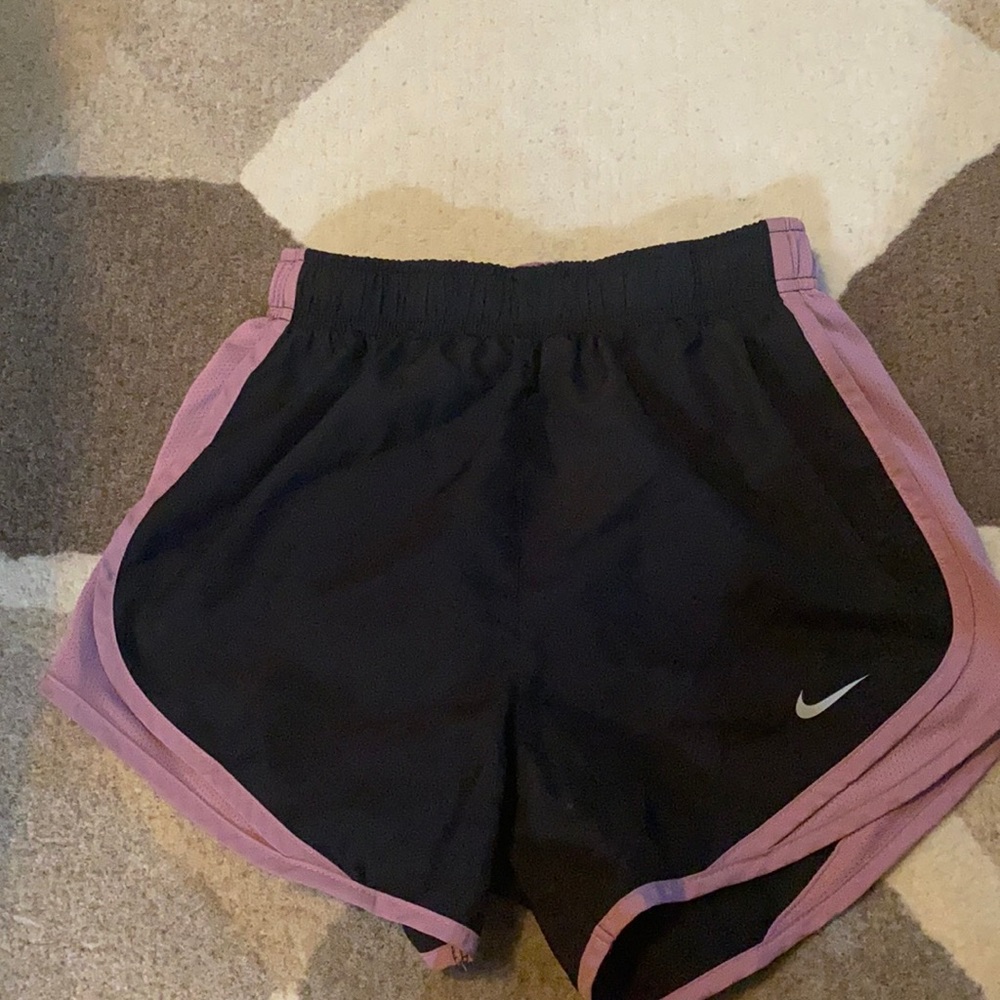 XS Nike drawstring dri fit running shorts